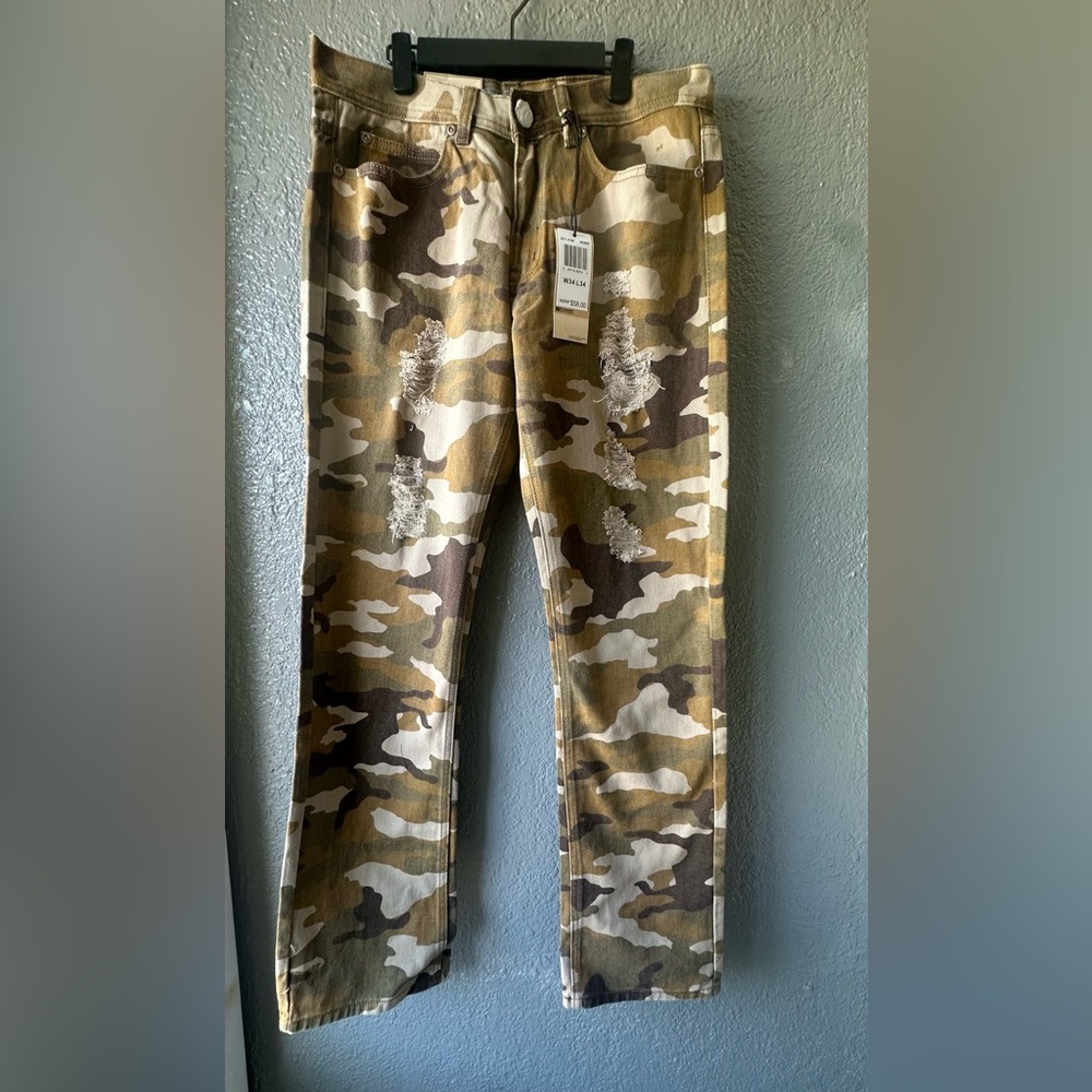 VTG PJ Mark Jeans Mens W34 L34 Urban
Straight Desert Camo Denim Distressed NWT